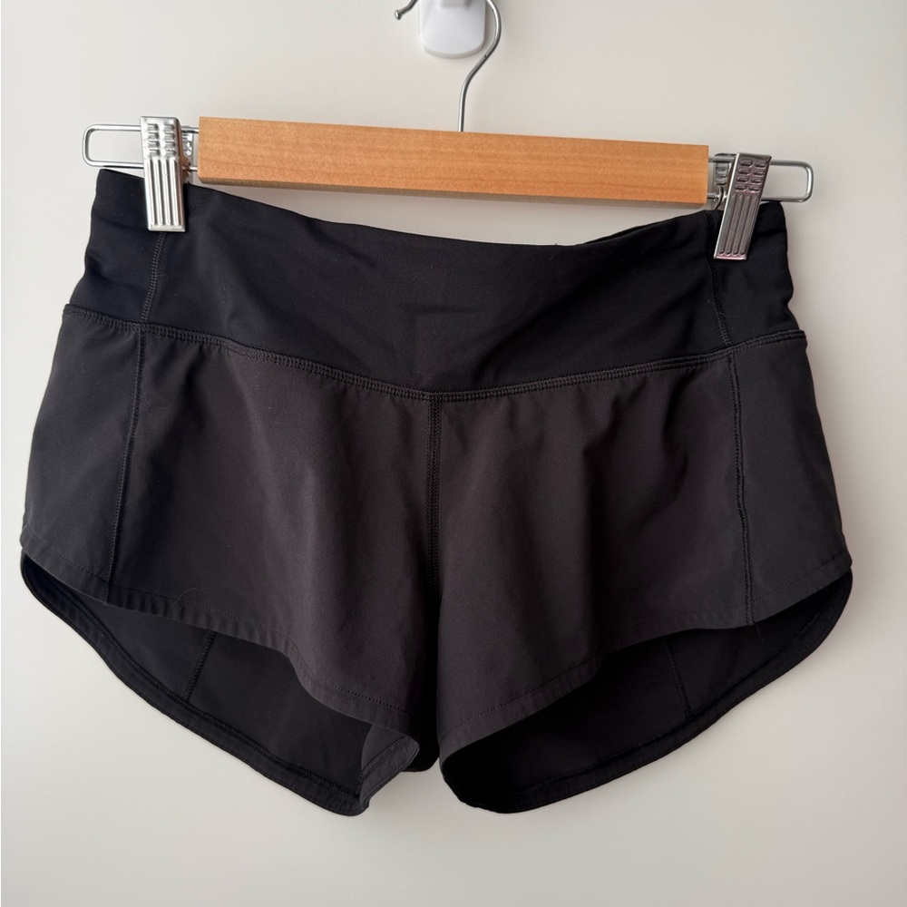 Lululemon Black 2.5inch Inseam Speedup Shorts